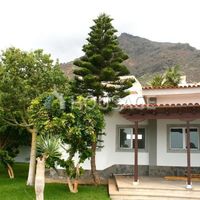 Вилла в Испании, Канарские Острова, Санта-Крус-де-Тенерифе, 280 кв.м.