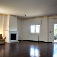Villa in Greece, Central Macedonia, Center, 320 sq.m.