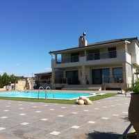 Villa in Greece, Central Macedonia, Center, 420 sq.m.