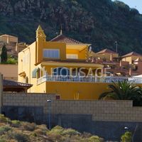 Вилла в Испании, Канарские Острова, Санта-Крус-де-Тенерифе, 640 кв.м.