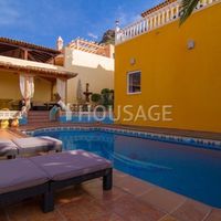 Вилла в Испании, Канарские Острова, Санта-Крус-де-Тенерифе, 640 кв.м.