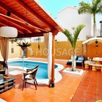 Villa in Spain, Canary Islands, Santa Cruz de Tenerife, 595 sq.m.