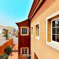 Villa in Spain, Canary Islands, Santa Cruz de Tenerife, 595 sq.m.