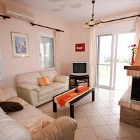 Villa in Greece, Crete, Chania, 100 sq.m.