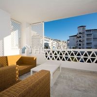 Apartment in Spain, Andalucia, Puerto Banus, 98 sq.m.