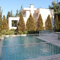 Villa in Greece, Central Macedonia, Center, 390 sq.m.