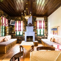 Бизнес-центр в Греции, Центральная Македония, Хал, 700 кв.м.