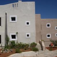 Отель (гостиница) в Греции, Крит, Ираклион, 1300 кв.м.