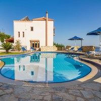 Villa in Greece, Crete, Chania, 464 sq.m.