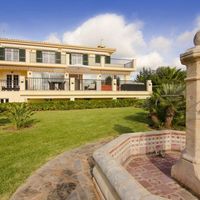 Villa in Spain, Balearic Islands, Palma, 648 sq.m.