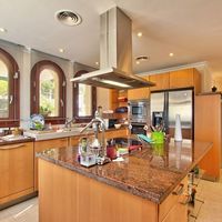 Villa in Spain, Balearic Islands, Palma, 666 sq.m.