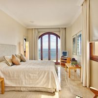 Villa in Spain, Balearic Islands, Palma, 666 sq.m.