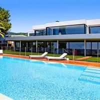 Villa in Spain, Balearic Islands, Palma, 897 sq.m.
