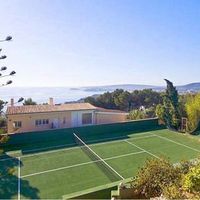 Villa in Spain, Balearic Islands, Palma, 897 sq.m.