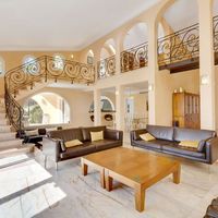 Villa in Spain, Balearic Islands, Palma, 670 sq.m.