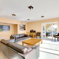 Villa in Spain, Balearic Islands, Palma, 670 sq.m.