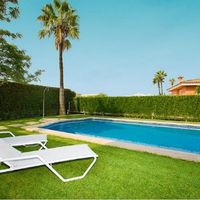 Villa in Spain, Balearic Islands, Palma, 620 sq.m.
