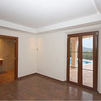 Villa in Spain, Balearic Islands, Palma, 500 sq.m.