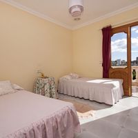 Villa in Spain, Balearic Islands, Palma, 195 sq.m.