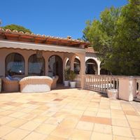 Villa in Spain, Canary Islands, Santa Cruz de la Palma, 612 sq.m.