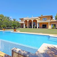 Villa in Spain, Canary Islands, Santa Cruz de la Palma, 2519 sq.m.