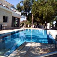 Villa in Republic of Cyprus, Lima, 450 sq.m.