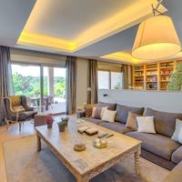 Villa in Spain, Canary Islands, Santa Cruz de la Palma, 658 sq.m.