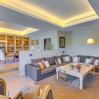 Villa in Spain, Canary Islands, Santa Cruz de la Palma, 658 sq.m.