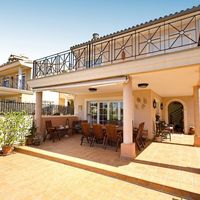 Villa in Spain, Canary Islands, Santa Cruz de la Palma, 368 sq.m.