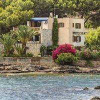 Villa in Spain, Balearic Islands, Palma, 350 sq.m.