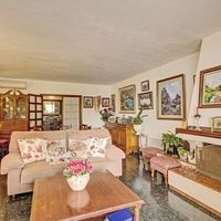 Villa in Spain, Balearic Islands, Palma, 350 sq.m.