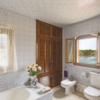 Villa in Spain, Balearic Islands, Palma, 350 sq.m.