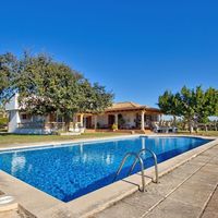 Villa in Spain, Canary Islands, Santa Cruz de la Palma, 435 sq.m.