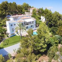 Villa in Spain, Canary Islands, Santa Cruz de la Palma, 700 sq.m.