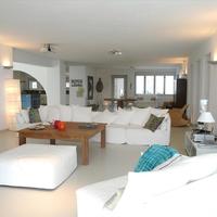 Villa in Greece, 1035 sq.m.