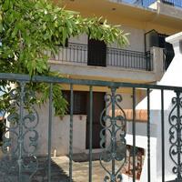 Таунхаус в Греции, Аттика, Афины, 120 кв.м.