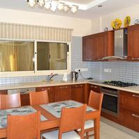 Villa in Republic of Cyprus, Lima, 470 sq.m.