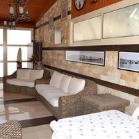 Villa in Republic of Cyprus, Lima, 470 sq.m.