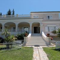 Villa in Greece, Ionian Islands, 350 sq.m.
