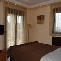 Villa in Greece, Central Macedonia, Center, 190 sq.m.