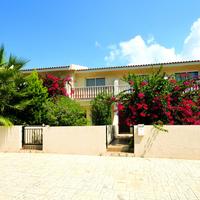 Townhouse in Republic of Cyprus, Eparchia Pafou, Paphos, 119 sq.m.