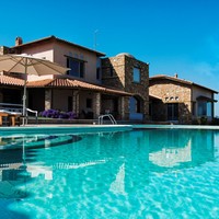 Villa in Greece, Central Macedonia, Center, 1700 sq.m.