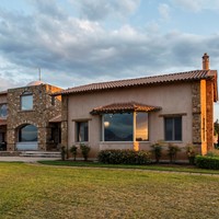 Villa in Greece, Central Macedonia, Center, 1700 sq.m.