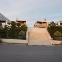 Villa in Greece, Central Macedonia, Center, 900 sq.m.