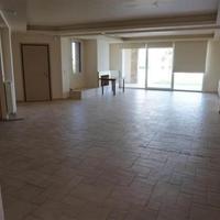 Villa in Greece, Central Macedonia, Center, 900 sq.m.