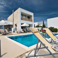 House in Republic of Cyprus, Eparchia Pafou, 128 sq.m.