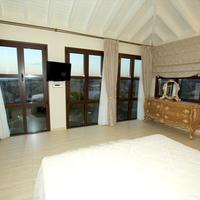 Villa in Republic of Cyprus, Eparchia Pafou, Paphos, 300 sq.m.
