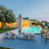 Вилла в Греции, Аттика, Афины, 540 кв.м.