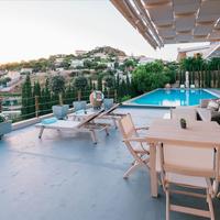 Вилла в Греции, Аттика, Афины, 540 кв.м.