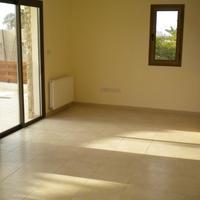 Villa in Republic of Cyprus, Eparchia Pafou, Paphos, 118 sq.m.